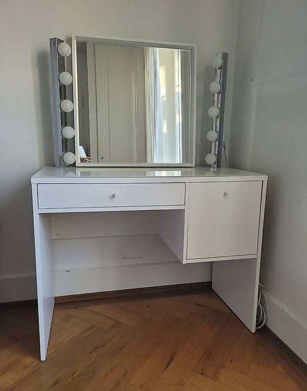 Tavoli da trucco: Coiffeuse  – Usato da Lausanne venduto da lol_fg6r