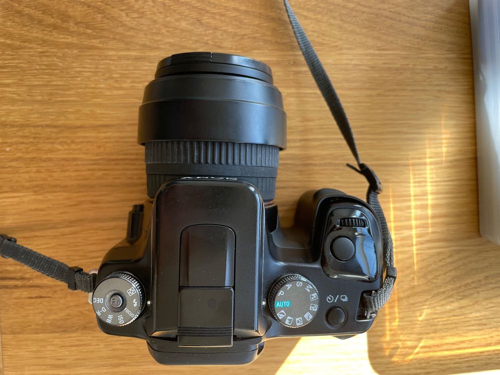Sony Alpha 100 mit Objektiv Kaufen auf Ricardo