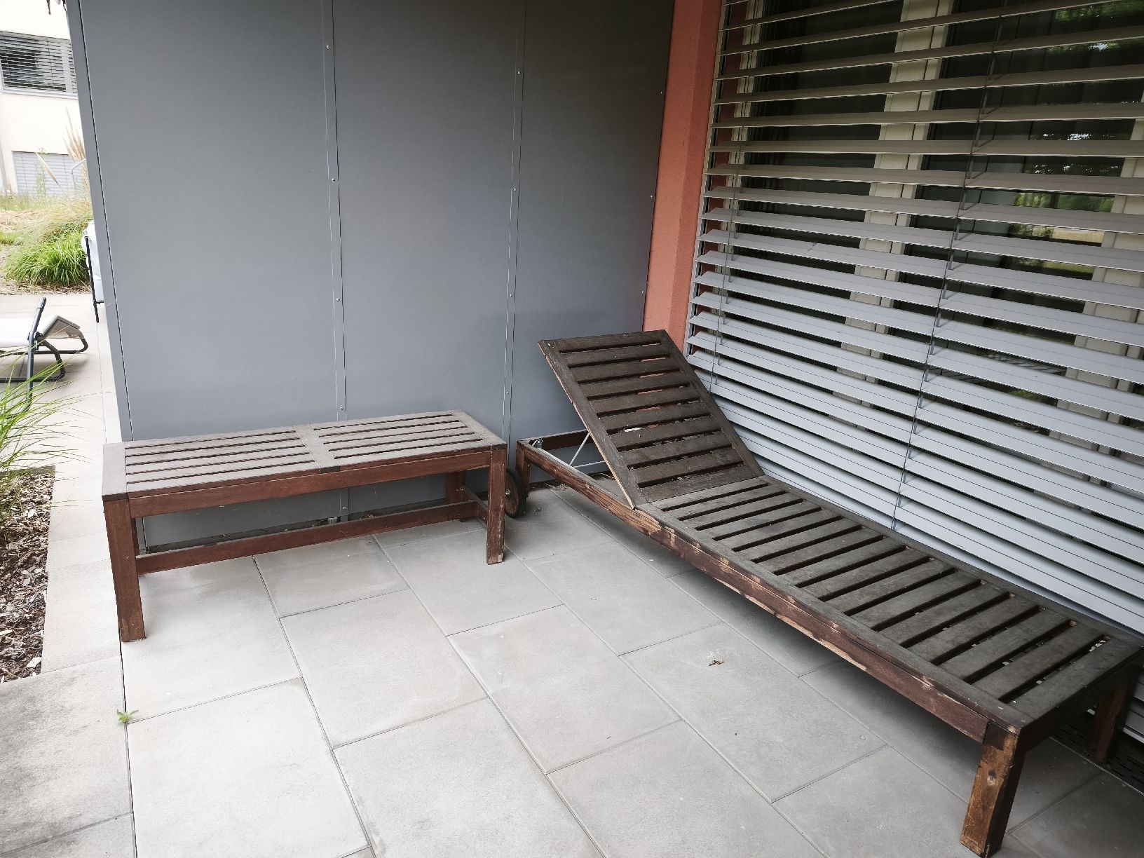 Set de table et chaises: Schöne Terrassenmöbel  – D'occasion à Oftringen par Siham___ 4