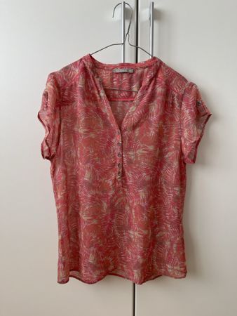 Nile Sommerbluse, Grösse XS,  korallenrot-Beige