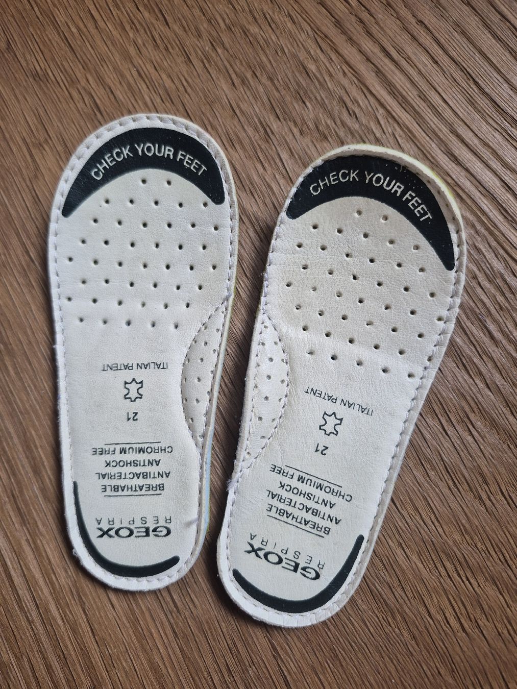 Geox Chaussures garçon: GEOX Turnschuh Grösse 21 – D'occasion à Münsingen par Why88 2