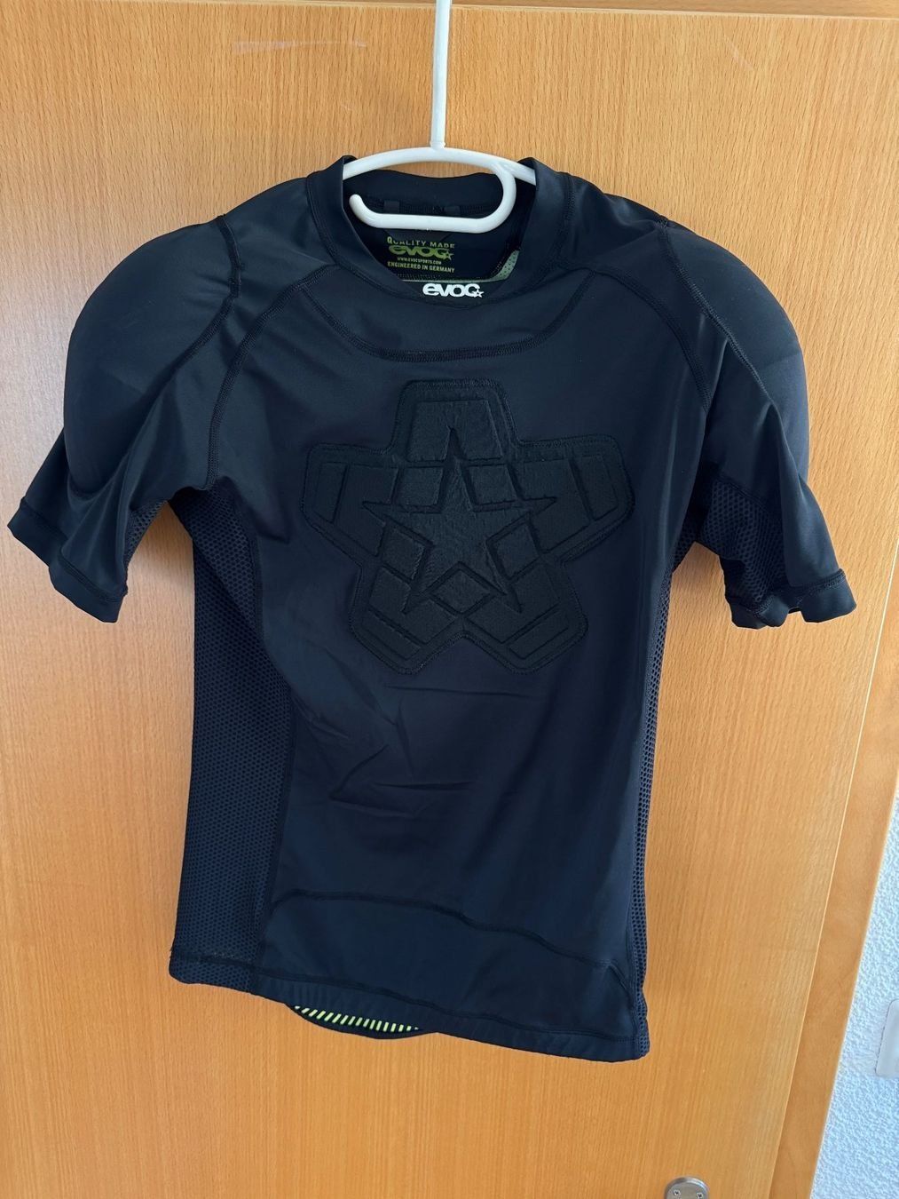 Evoc Protezioni & Imbottiture: EVOC Protector Enduro Shirt Gr. L – Usato da Engelberg venduto da Pits68