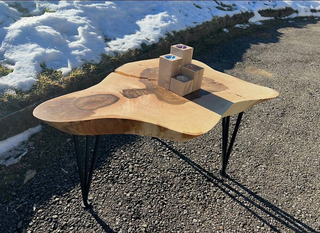 Tavoli: Couchtisch / Beistelltisch 15 – Usato da Appenzell venduto da naturspielzeug