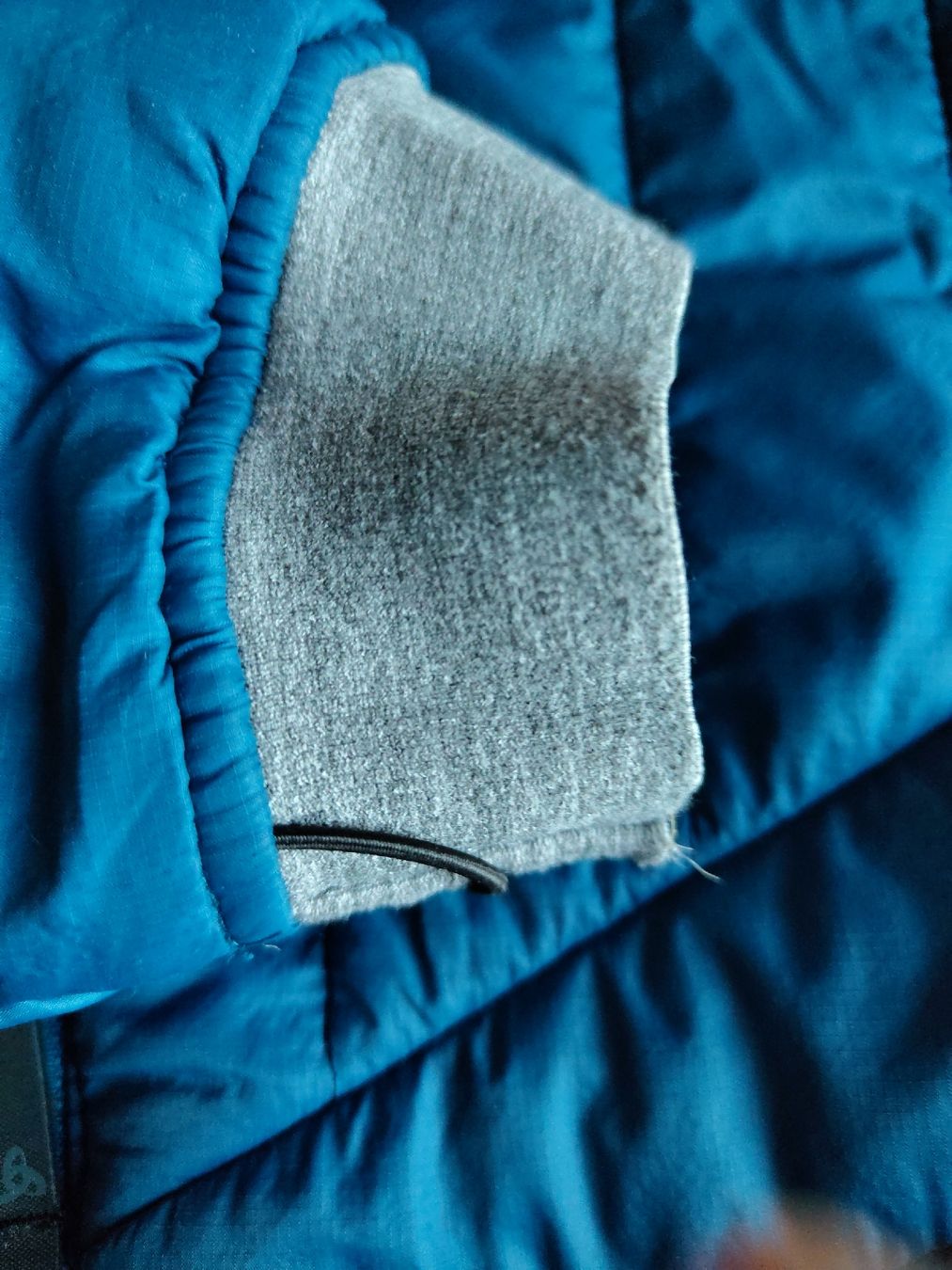 Odlo Giacche: Innenjacke Isolationsjacke Oslo S – Usato da Alpnachstad venduto da Punta05 2