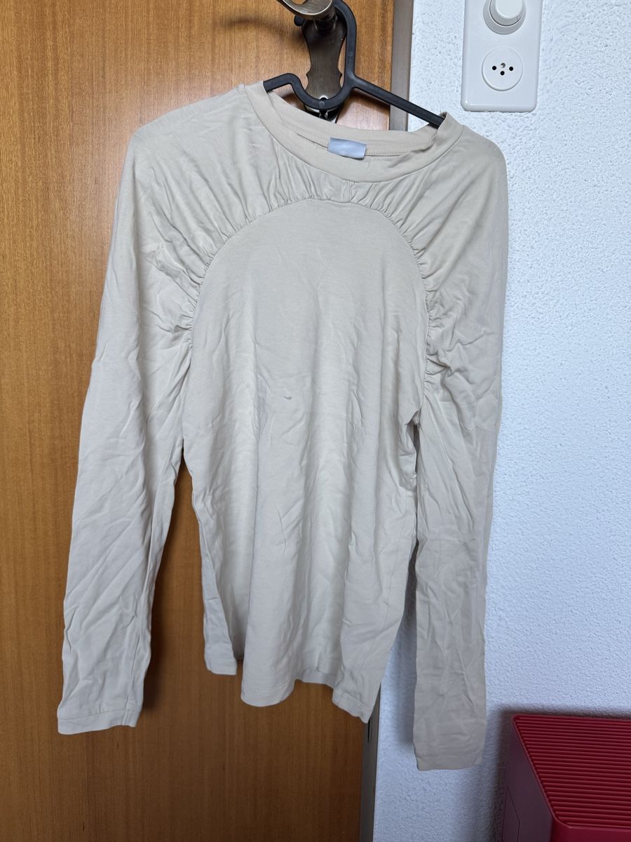 Blusen: Schwange Top, Maternity Gr. S, Beige – Gebraucht aus Nottwil von sukkus.ch