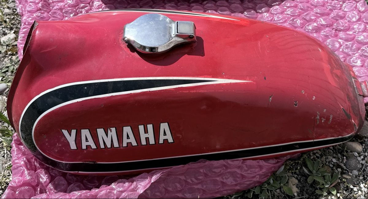 Yamaha Tutti i ricambio per moto: 1974 Yamaha DT 250 E Tank – Usato da Lohn-Ammannsegg venduto da taiaroha 4