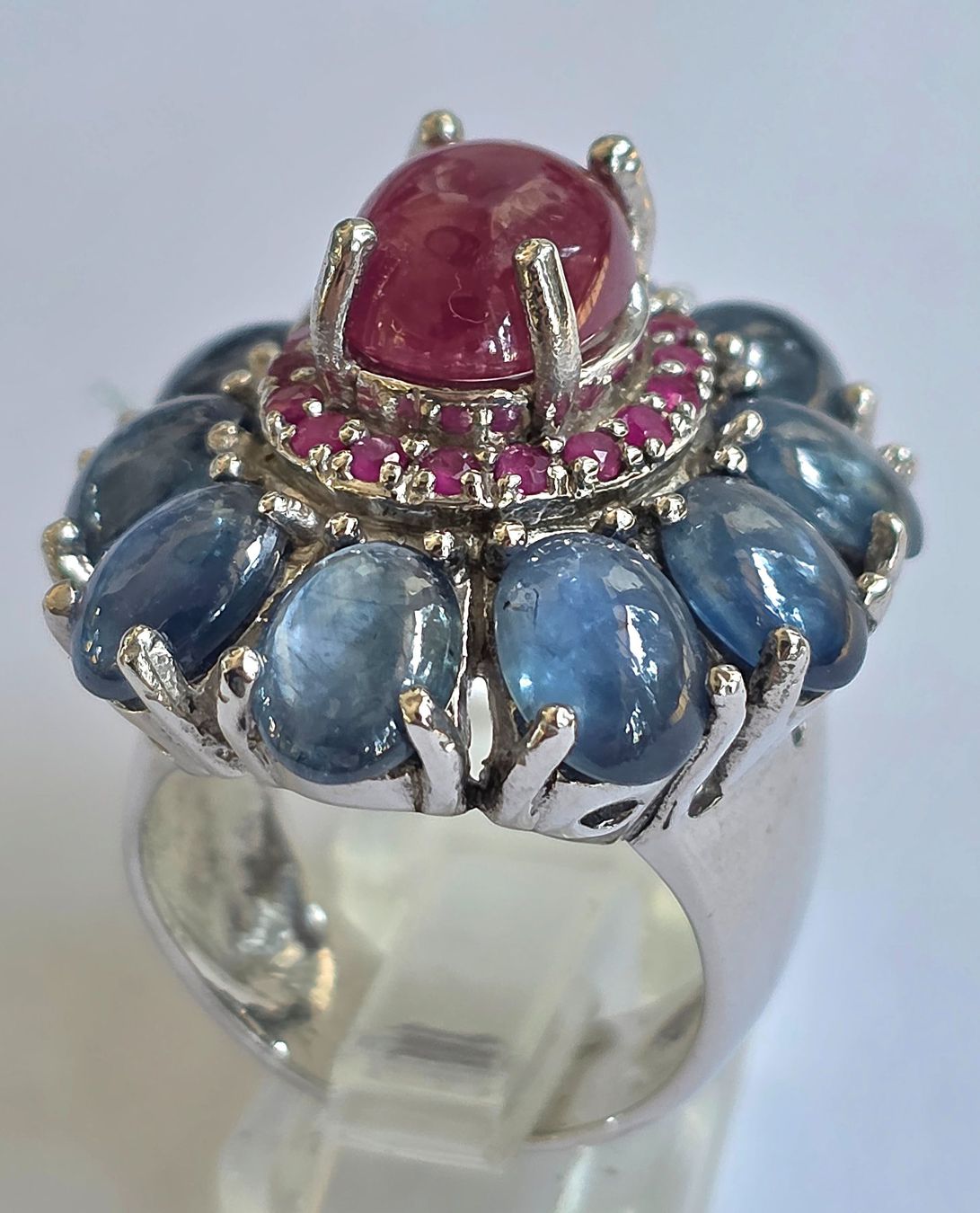 Anelli: Ring mit Rubin und Saphiren Silber Grösse 58 – Nuovo (secondo la descrizione) da Zürich venduto da benedikt12 3