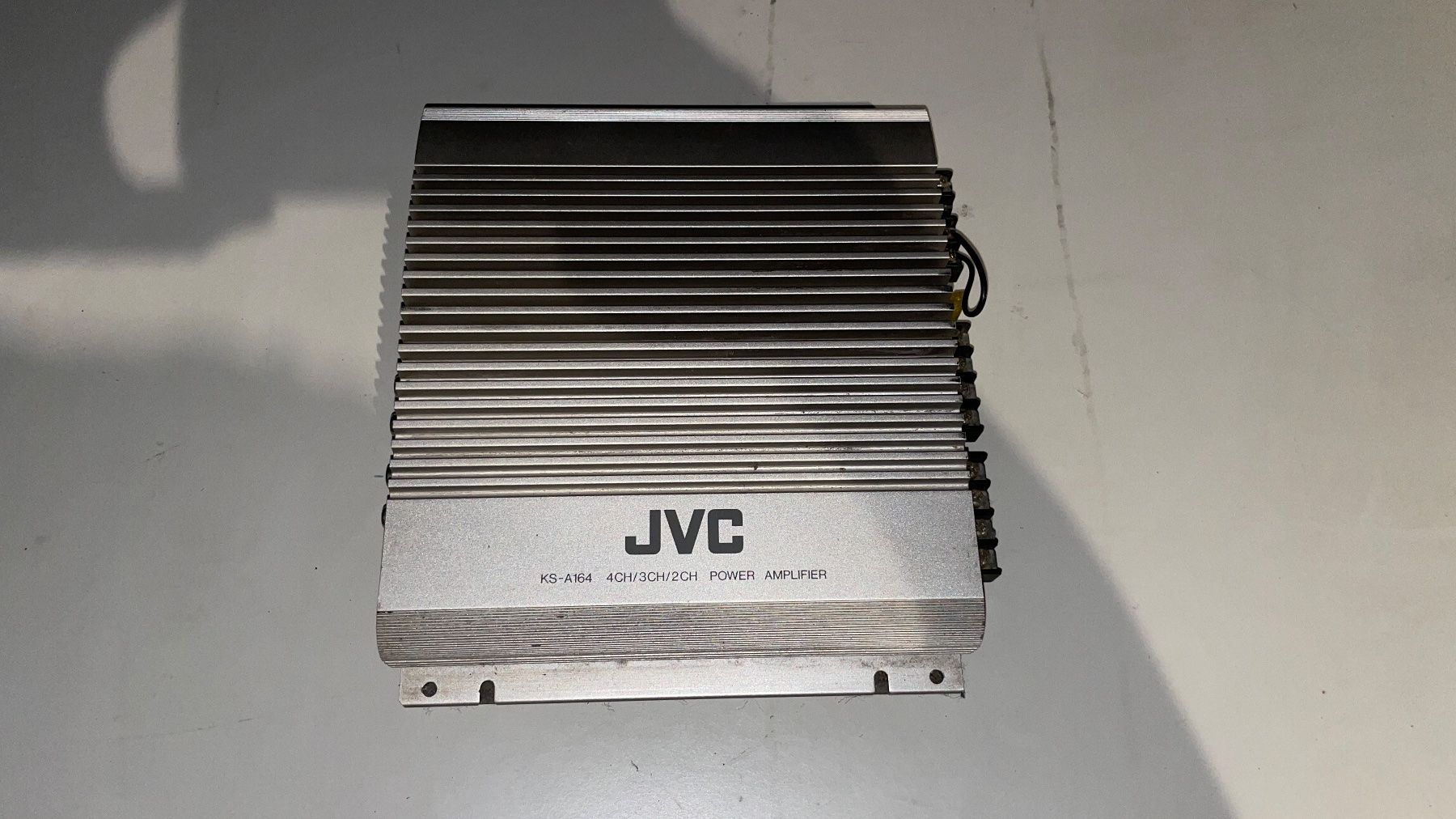Amplificatori: JVC KS-A164 Verstärker – Usato da Ehrendingen venduto da Cyrilf99