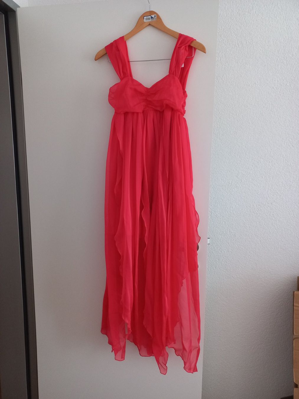 Kleider: Festkleid – Gebraucht aus St. Gallen von janetmani2002 1