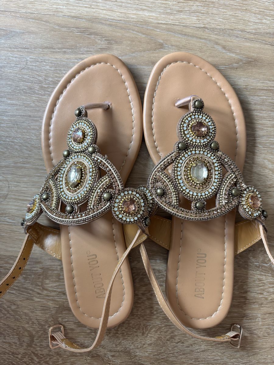Chaussures femmes: Sandaletten, orientalisch – Neuf (Voir description) à Rapperswil SG par JuViSh