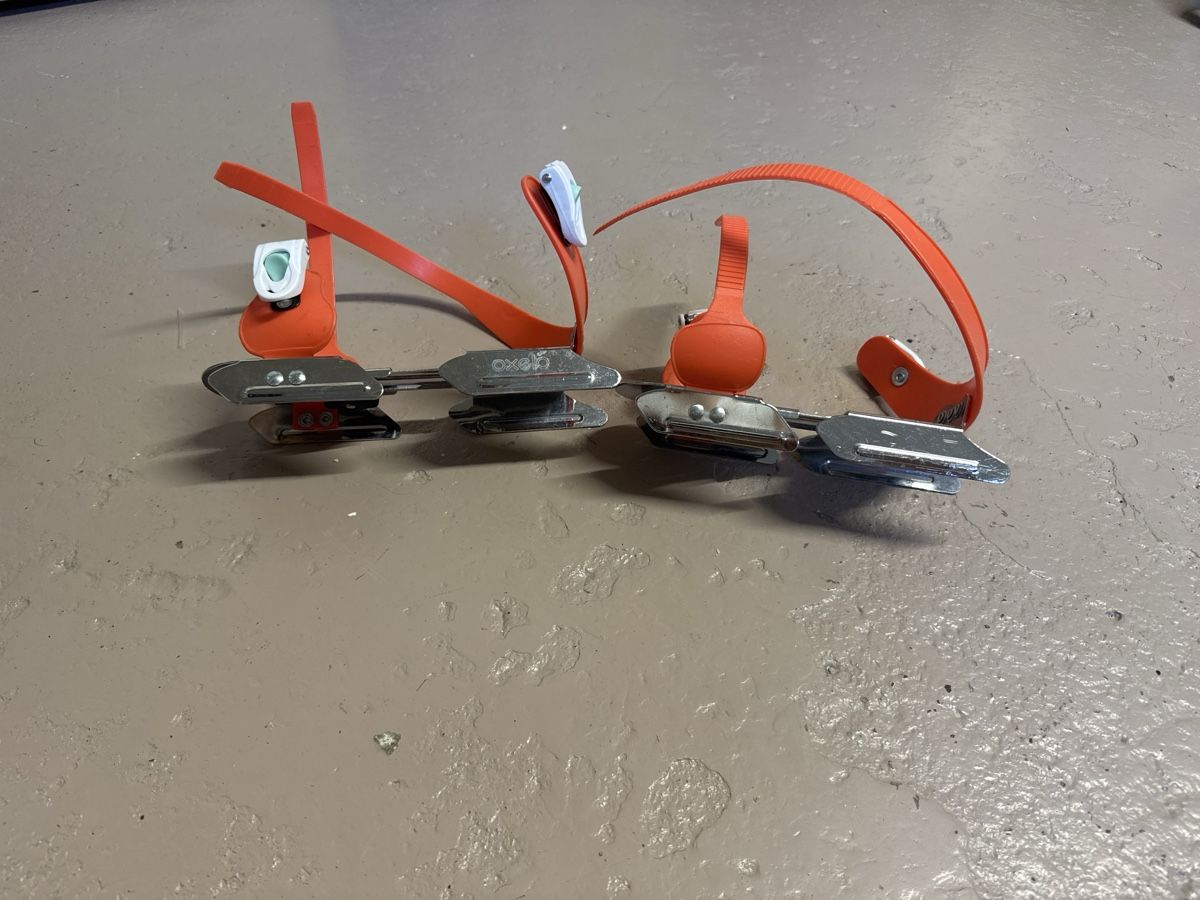 Patins à glace: Kinderschlittschuhe – D'occasion à Uetendorf par mida04