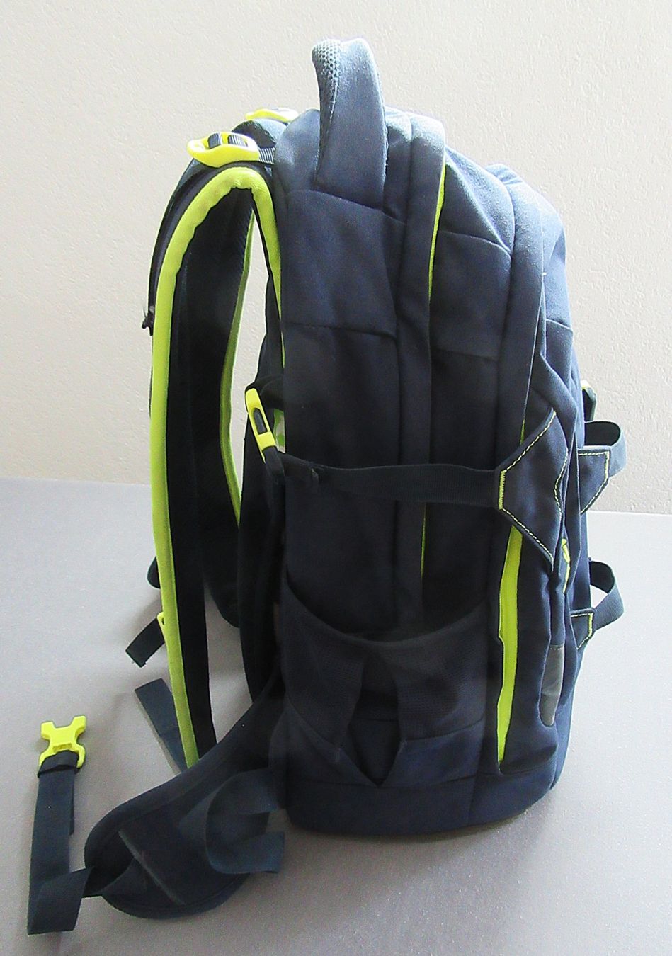 Satch Zaini: Schulthek Satch - Schulrucksack - Schulranzen – Usato da Auenstein venduto da Padabimbim 2