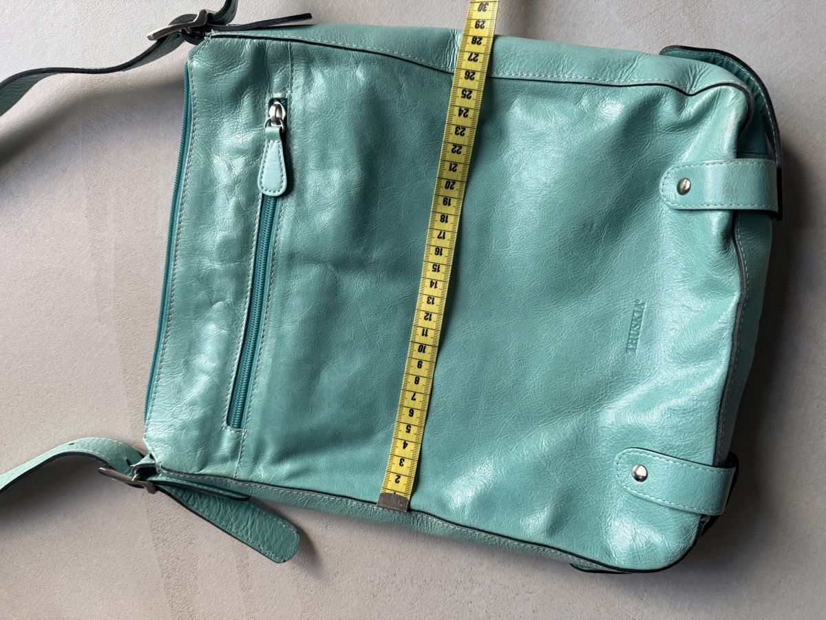 Borse da donna: Türkisfarbene Ledertasche – Usato da Egg b. Zürich venduto da Kompass03 2