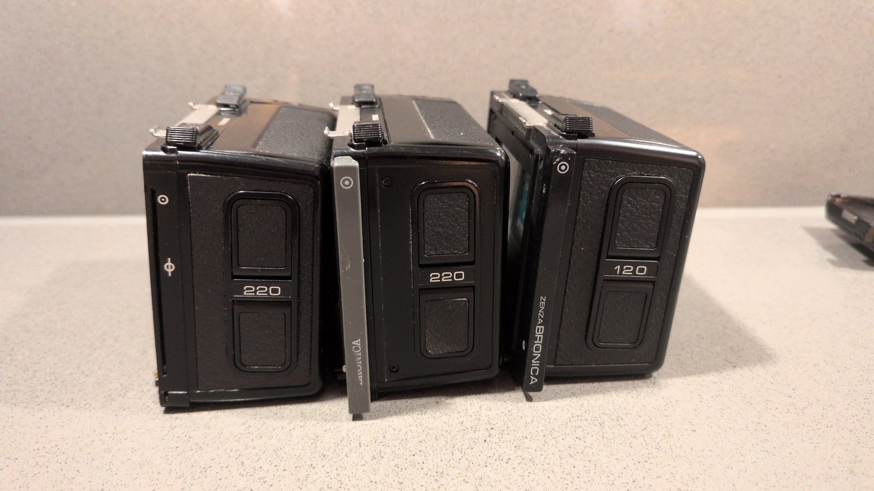 Bronica Fotocamera: Zenza Bronica ETRSi Set – Usato da Ebikon venduto da Simply5237 3
