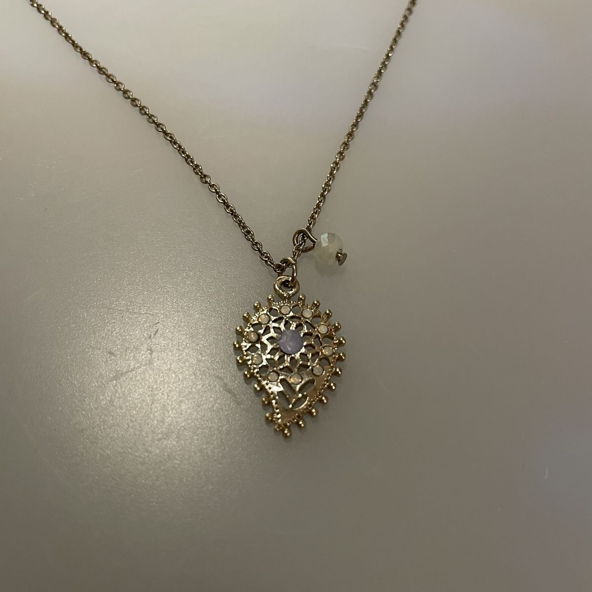 Ketten: Halskette, Kette, orientalisch mit Steinchen – Neu (gemäss Beschreibung) aus Bellach von Lapislazuli_blues 1