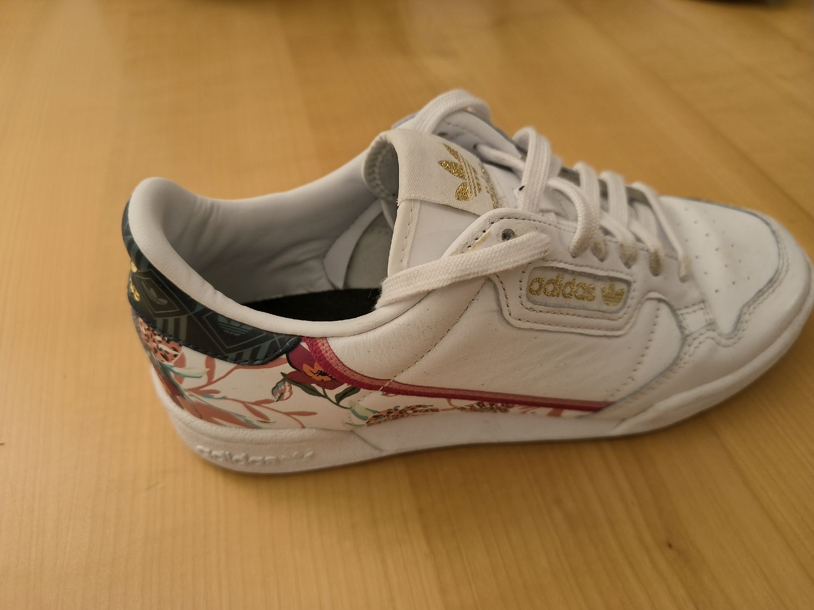 Scarpe da donna: 5 paires de basket – Usato da Mervelier venduto da aur_75lm 2