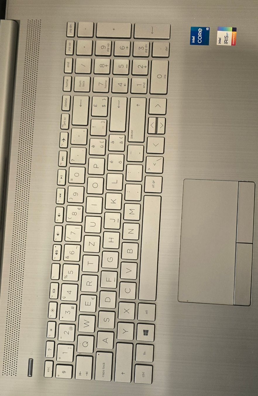 Hewlett Packard Notebook: HP-Laptop 17-by4505nz – Usato da Lyss venduto da Mixbox 4