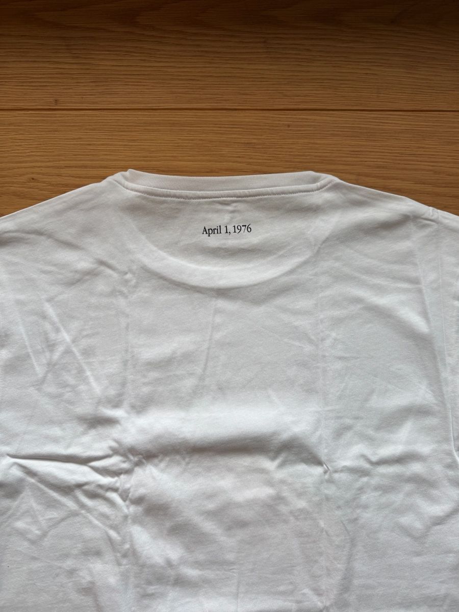 Foto & Immagini: Apple 50 Years Celebration Merchandise – Nuovo e nell'imballaggio originale da Bülach venduto da Diddy_98 1