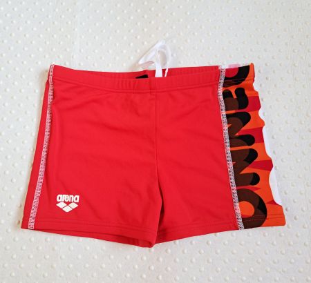 Neu! Tolle Badehose von ARENA Gr. 140