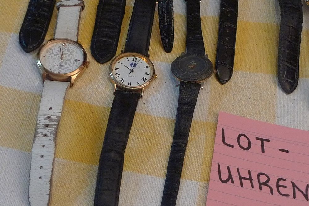 Orologi: LOT-UHREN 14. – Difettoso da Bern venduto da bn1640 3