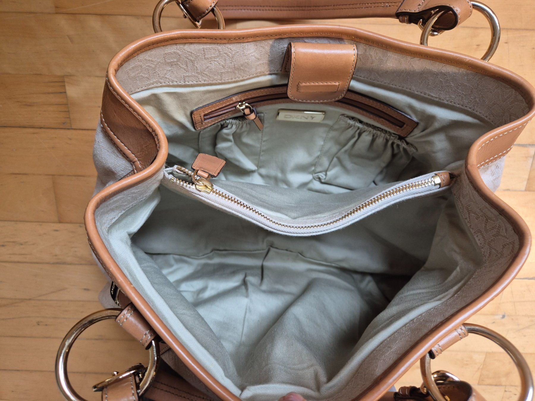 DKNY Borse da donna: DKNY Tasche (Handtasche) – Usato da Oberrohrdorf venduto da ma-vie 3