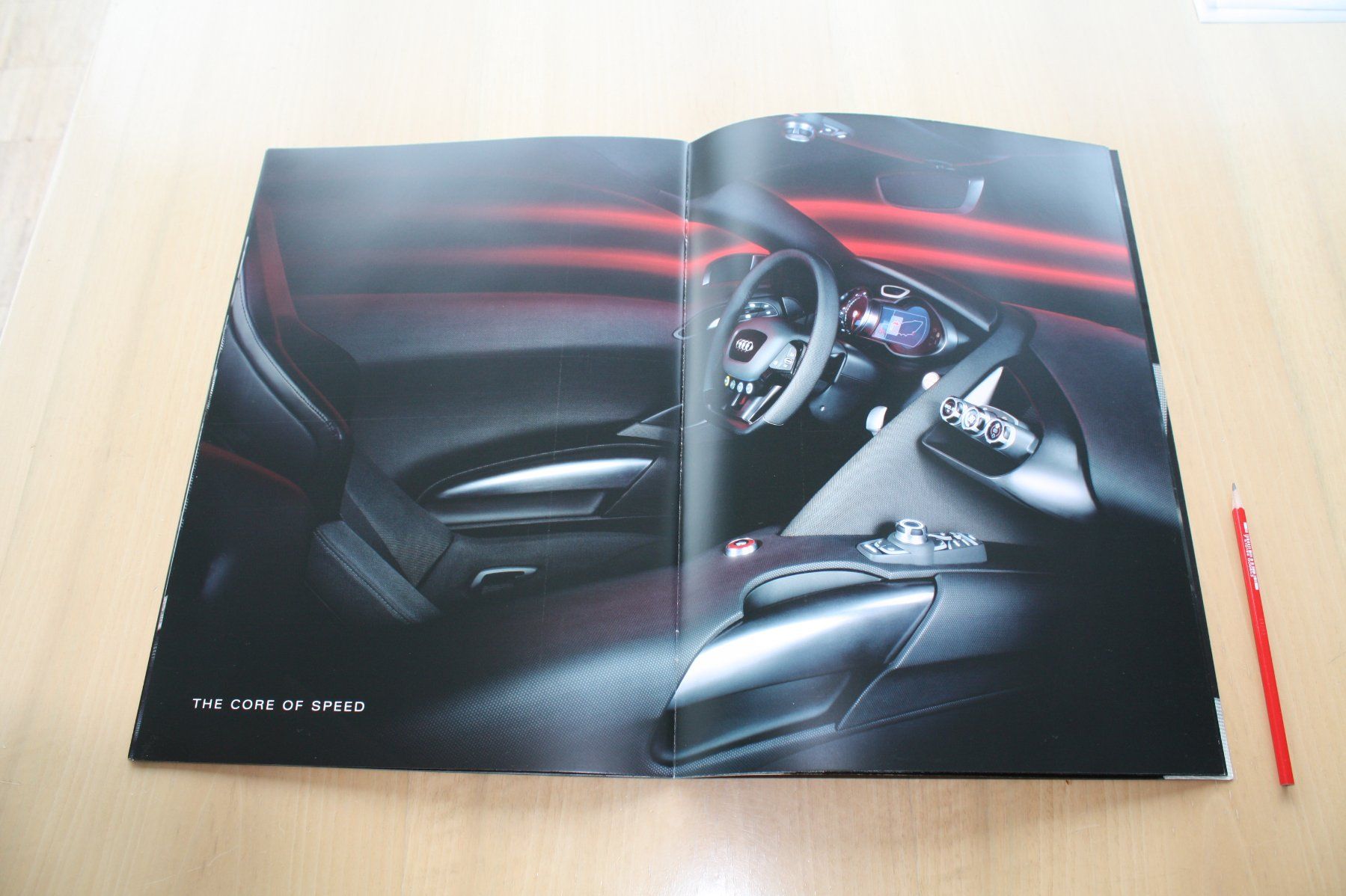 Audi Dokumente: Audi R8 Le Mans Quattro Grossformat Prospekt 9/2003 – Gebraucht aus Wikon von erwin400 6