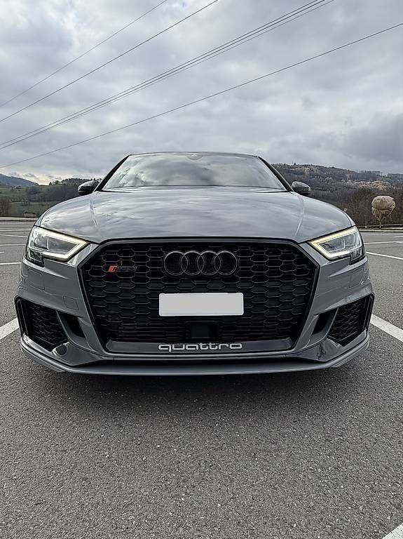Autos: AUDI RS3 – D'occasion à St-Légier-Chiésaz par jul_9gj2