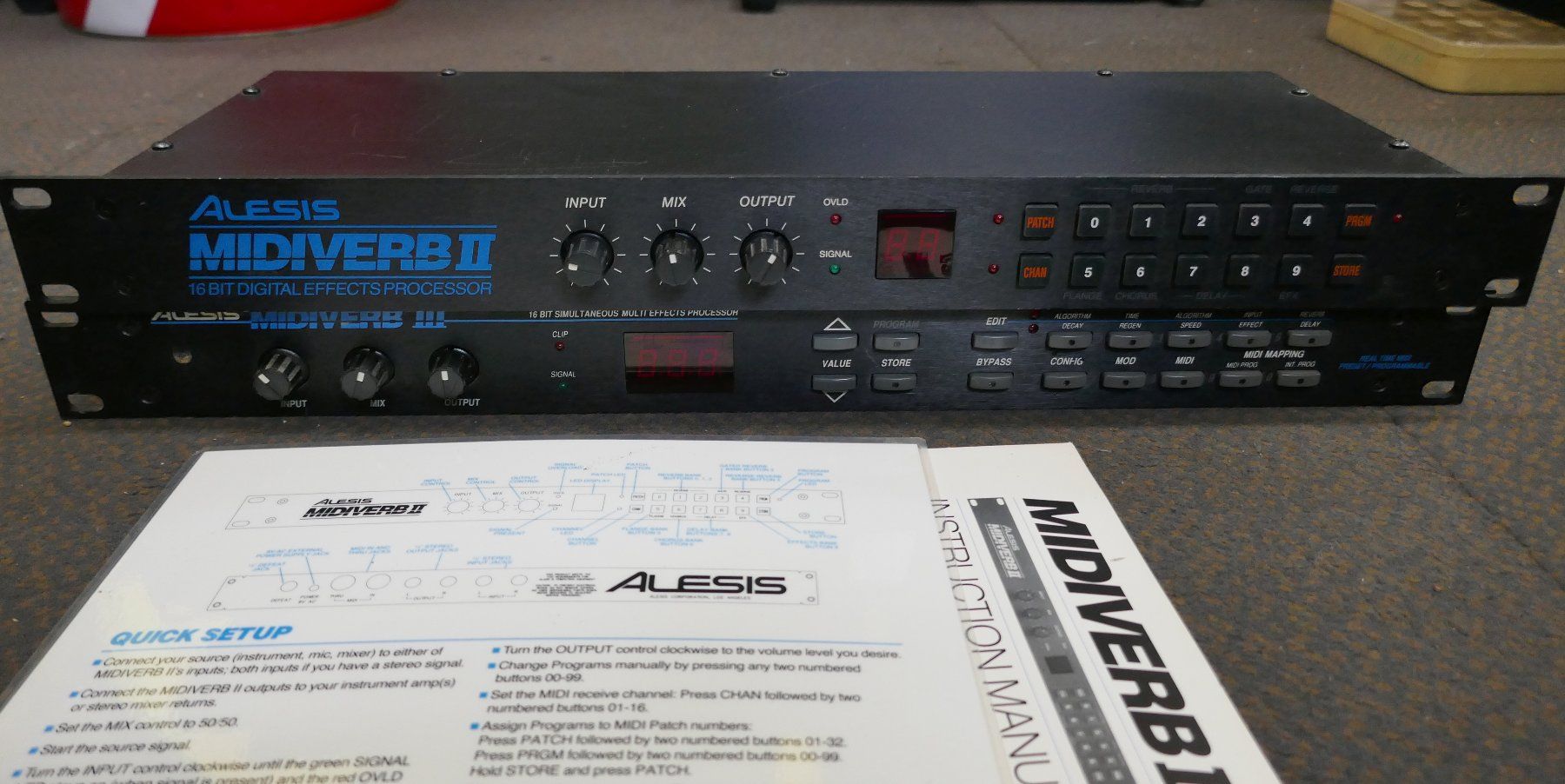 Alesis Instruments de musique: Alesis Midiverb 2 & 3 Effektgeräte – D'occasion à Wenslingen par FairlightCMI 1