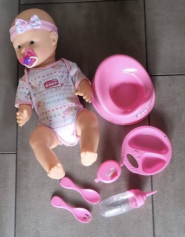 Bambole: Babypuppe mit Zubehör – Usato da Kleinandelfingen venduto da bia_kfn8 1
