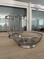 Zwei Baskets von Alessi Früchte und Brot
