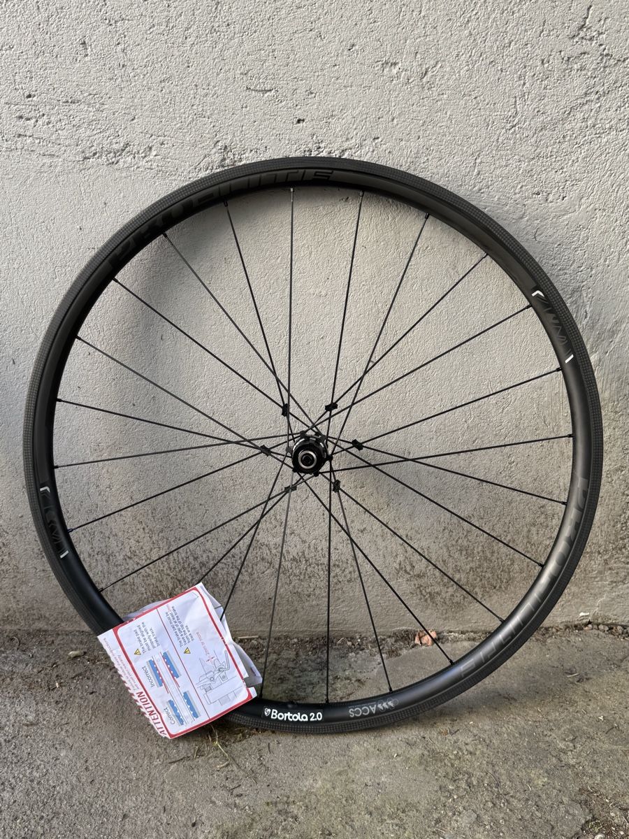 Shimano Pezzi di ricambio: PRO-LITE Bortola 2.0 la paire  – Nuovo e nell'imballaggio originale da Lausanne venduto da LucienR3000