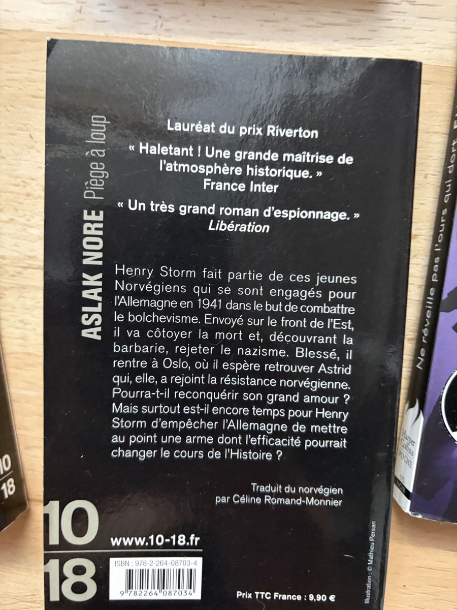 Libri: Lot de 8 polars en français  – Usato da Crissier venduto da Nouchki76 7