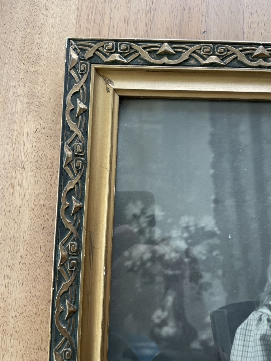 Foto & Immagini: Antikes gerahmtes Foto eines Kindes – Usato da Zürich venduto da Galfran 1