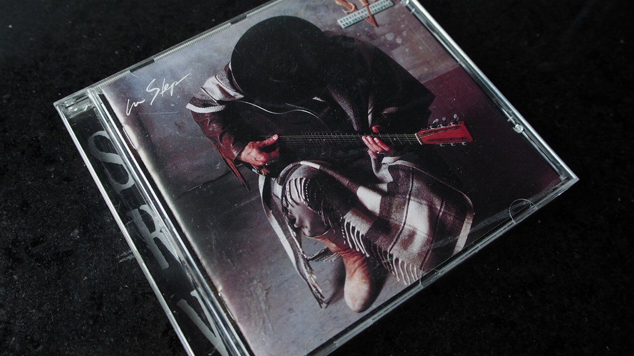 CDs: Stevie Ray Vaughan And Double Trouble IN STEP CD – D'occasion à Zofingen par sosalinos01