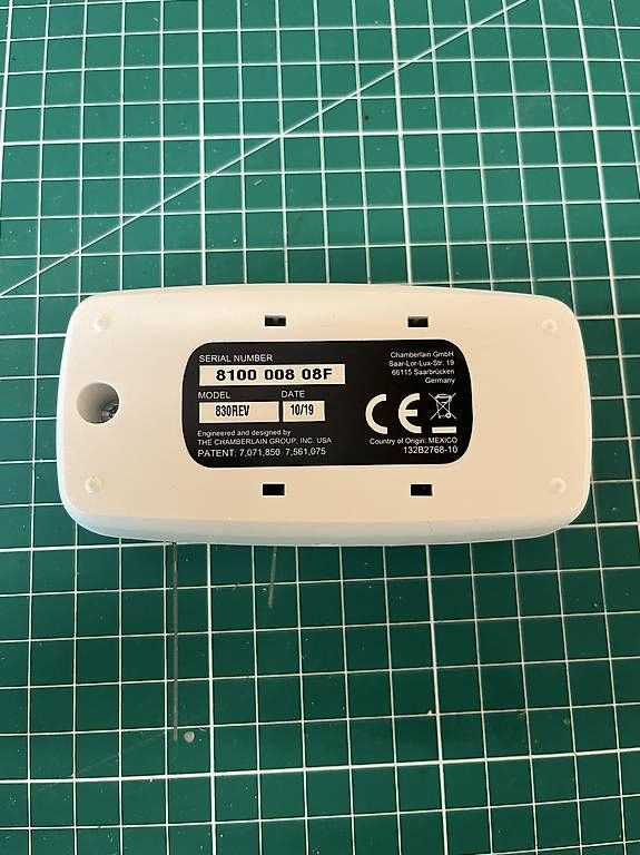Hub & Switch: Chamberlain MyQ Gateway Garagentor – Usato da Hermetschwil-Staff venduto da Mege1000 2