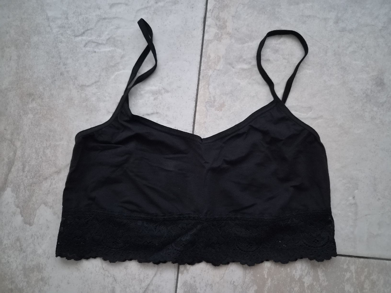 Sloggi Altra biancheria intima: Sloggi Bralette in schwarz, Grösse M – Usato da Niederrohrdorf venduto da Miripfiri