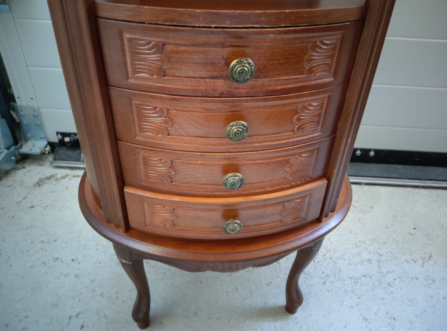 Cassettiere: Commode – Usato da Vicques venduto da prairie0809 3