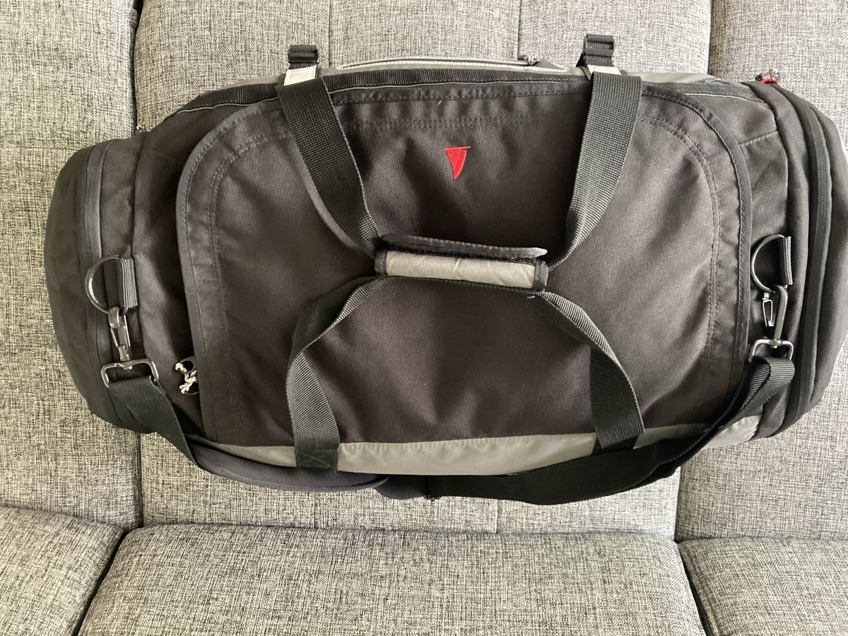 Musto Taschen: MUSTO Performance Crew Segeltasche 65 l Dufflebag – Gebraucht aus Zürich von Lichtermeer 6