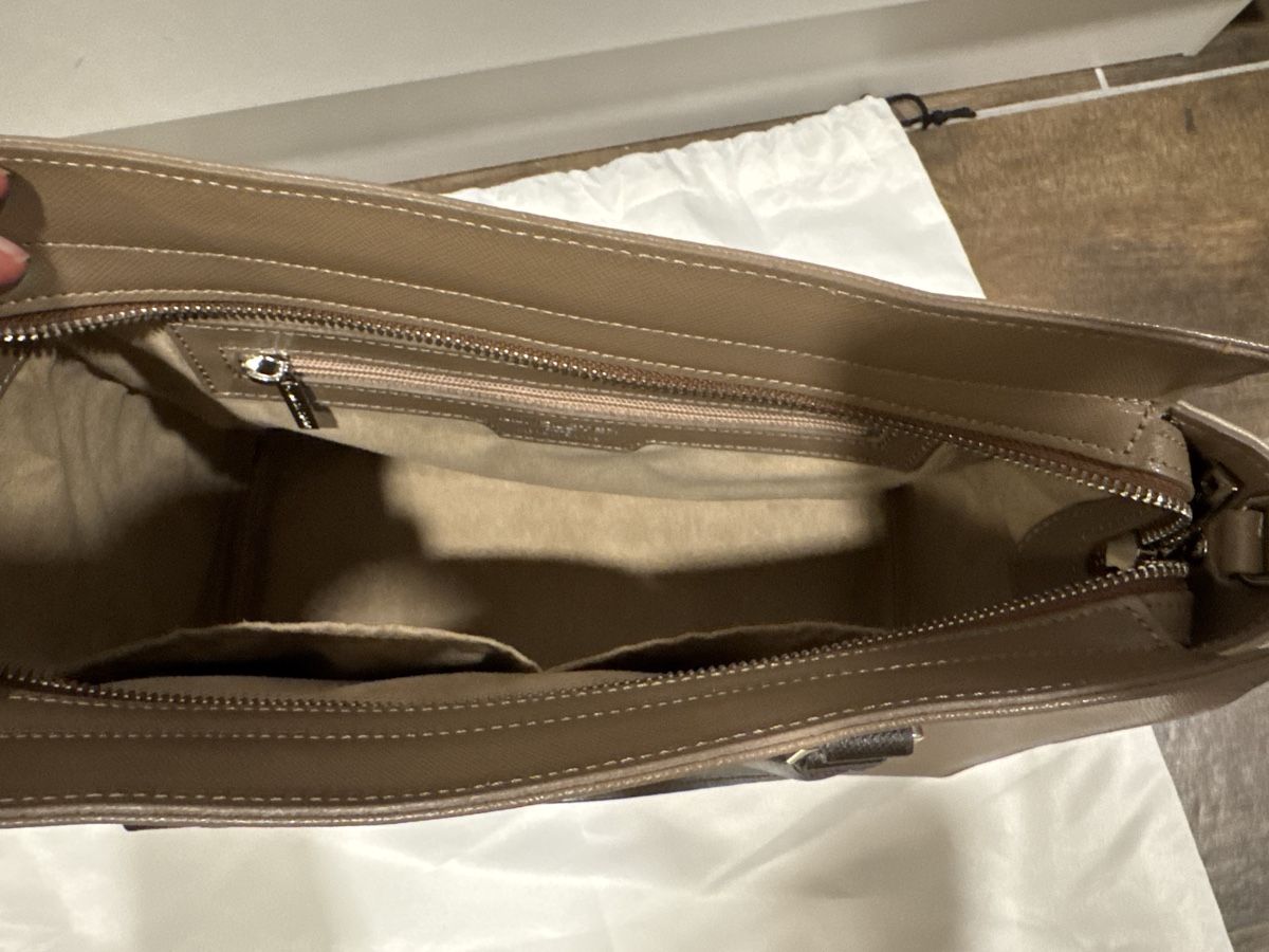 Lancaster Taschen für Damen: Sac LANCASTER Paris – Gebraucht aus Treyvaux von MLRL 1