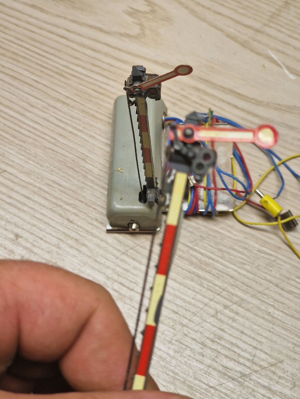 Märklin Modellini di ferrovie: 3x Modell Bahnsignale HO Märklin, gebraucht, – Usato da Herzogenbuchsee venduto da ioa_zcm6 2