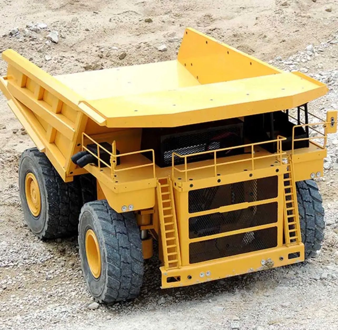 Modellismo RC: Rc Gruben Dumper 1/14 – Nuovo e nell'imballaggio originale da Altdorf UR venduto da modellbau-widmer 1