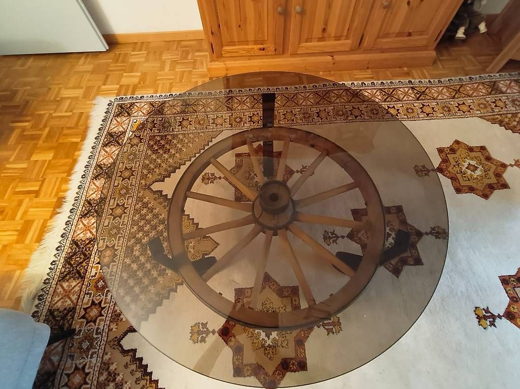 Tische: Wagenrad- Couchtisch – Gebraucht aus Steinach von ric_q7cn