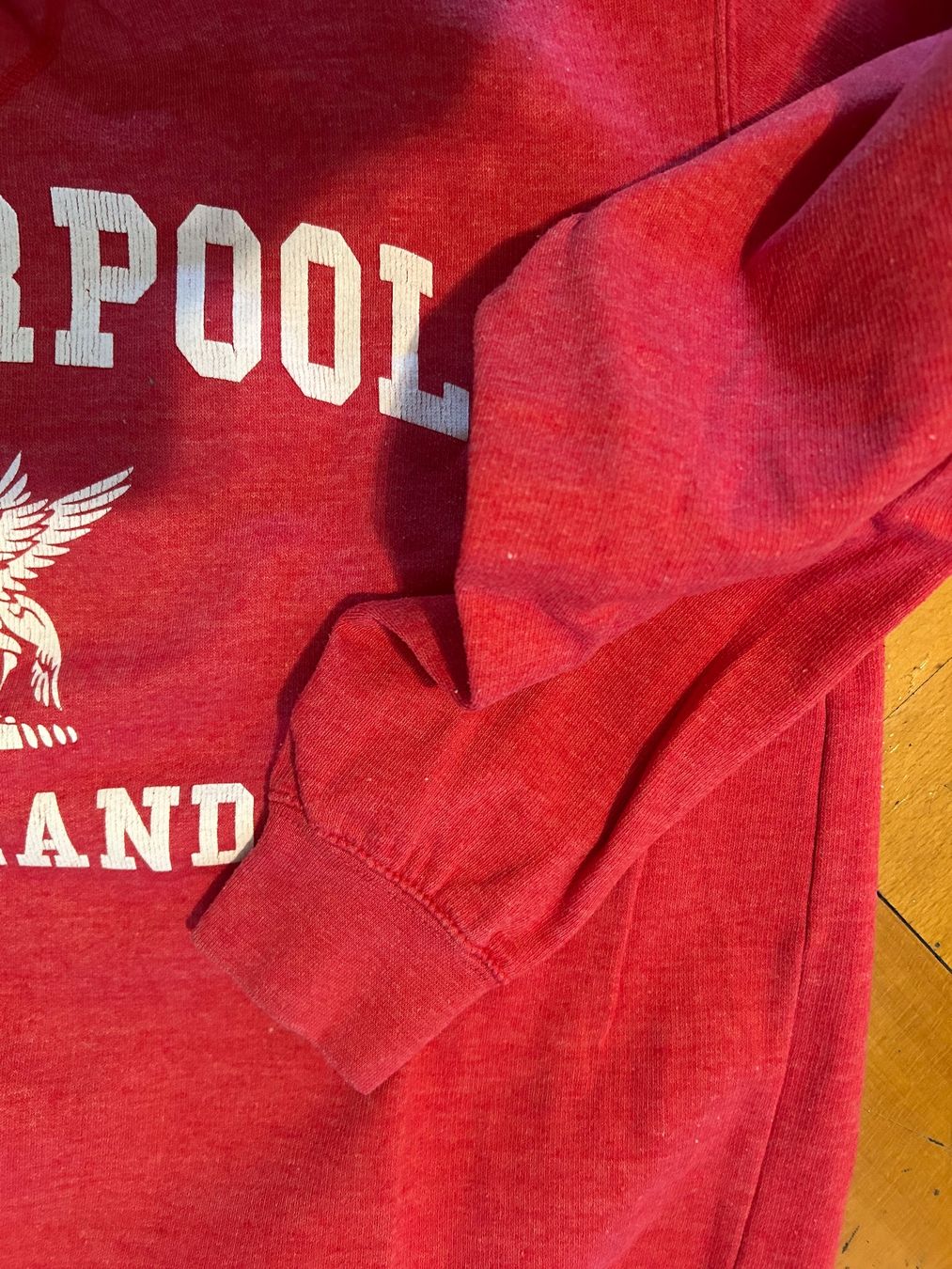 Lotti di vestiti: 2 Pullis FC Liverpool/ Jack & Jones Gr. M & L – Usato da Rorschacherberg venduto da Svebe 8