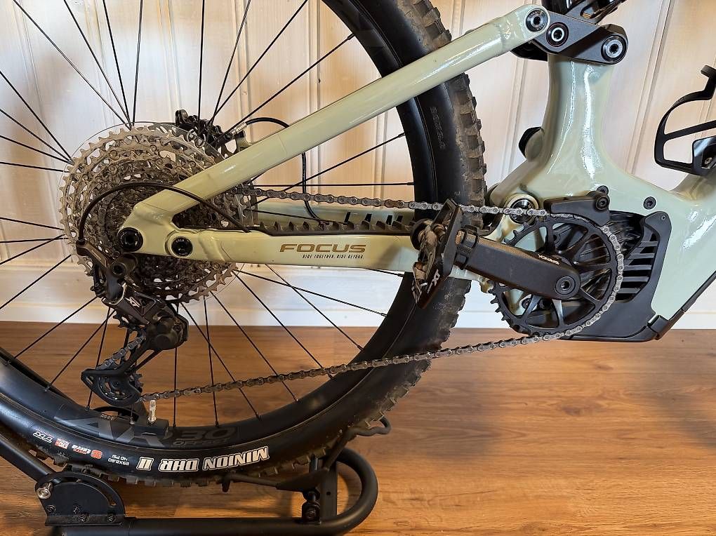 Focus Biciclette: Focus JAM² 8.8 Carbon E-MTB 29  FOX / Shimano XT – Nuovo (secondo la descrizione) da Luzern venduto da Lightrooms 1