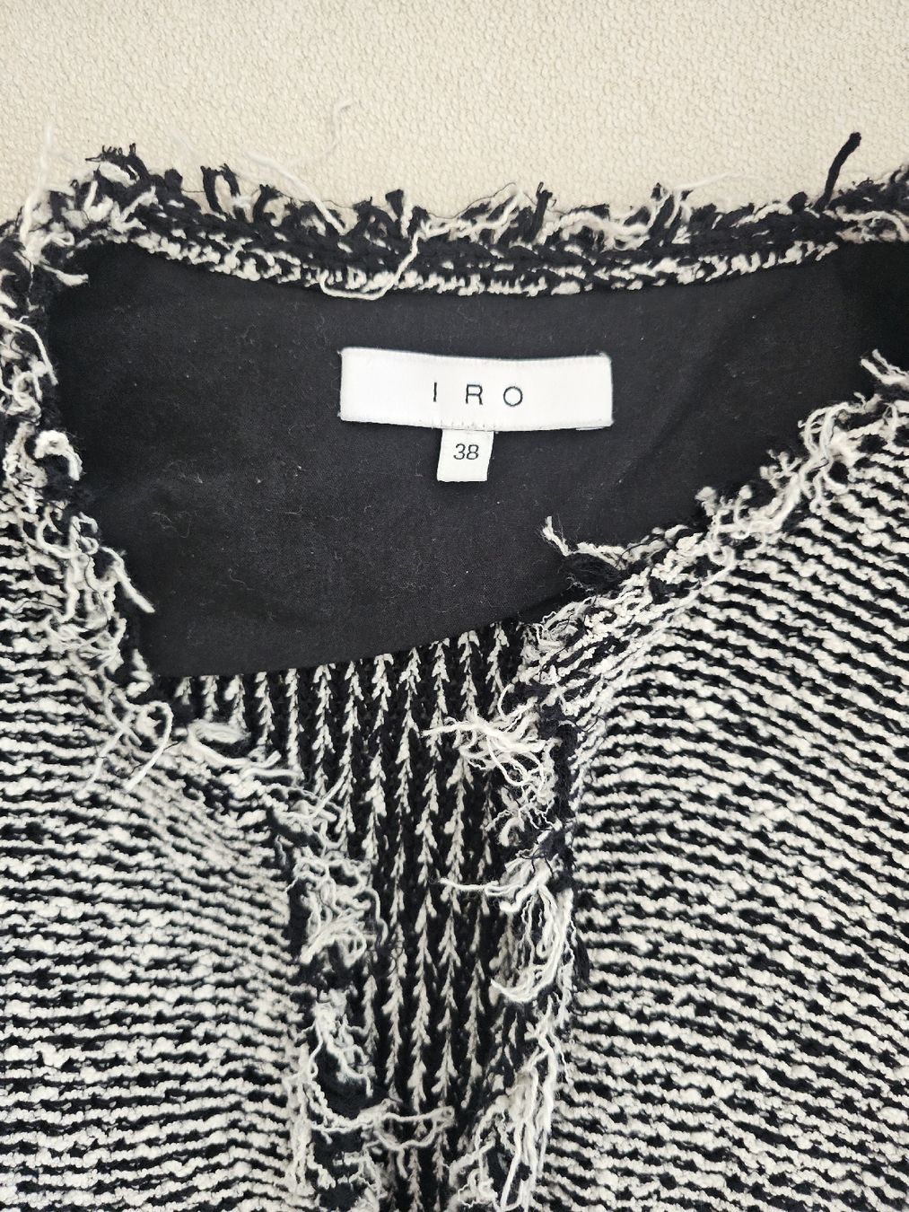 Iro Giacche: IRO Paris Bouclé Blazer Jacke – Usato da Aesch ZH venduto da _tigerlily_ 1
