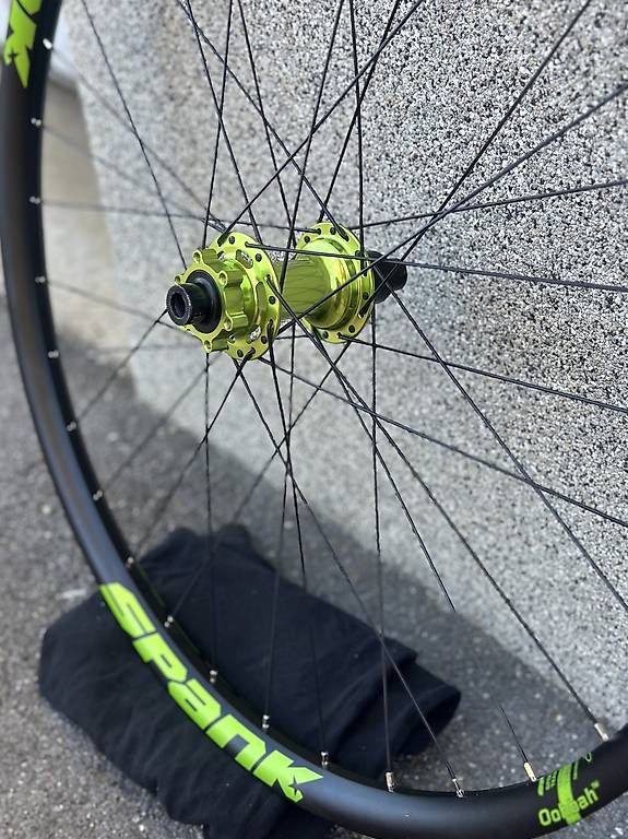 Pezzi di ricambio: Spank Spike DH 27.5  – Usato da Oberaach venduto da Kev_21 1