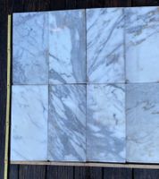 Weisse echte Marmor-Platten 40x20x2 cm, ca. 16m2, pro m2 6.-