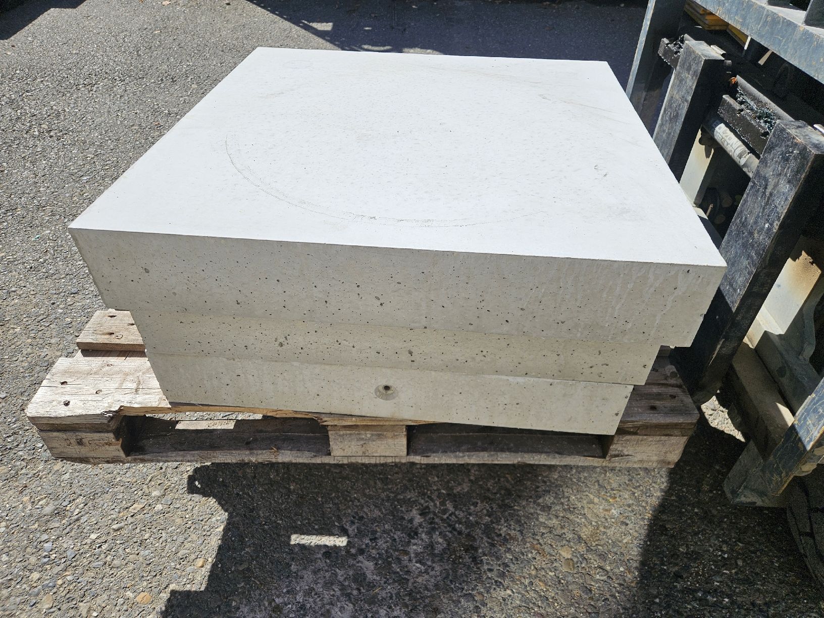 Bodenbeläge: Betonplatten – Neu (gemäss Beschreibung) aus Egnach von John6030 3