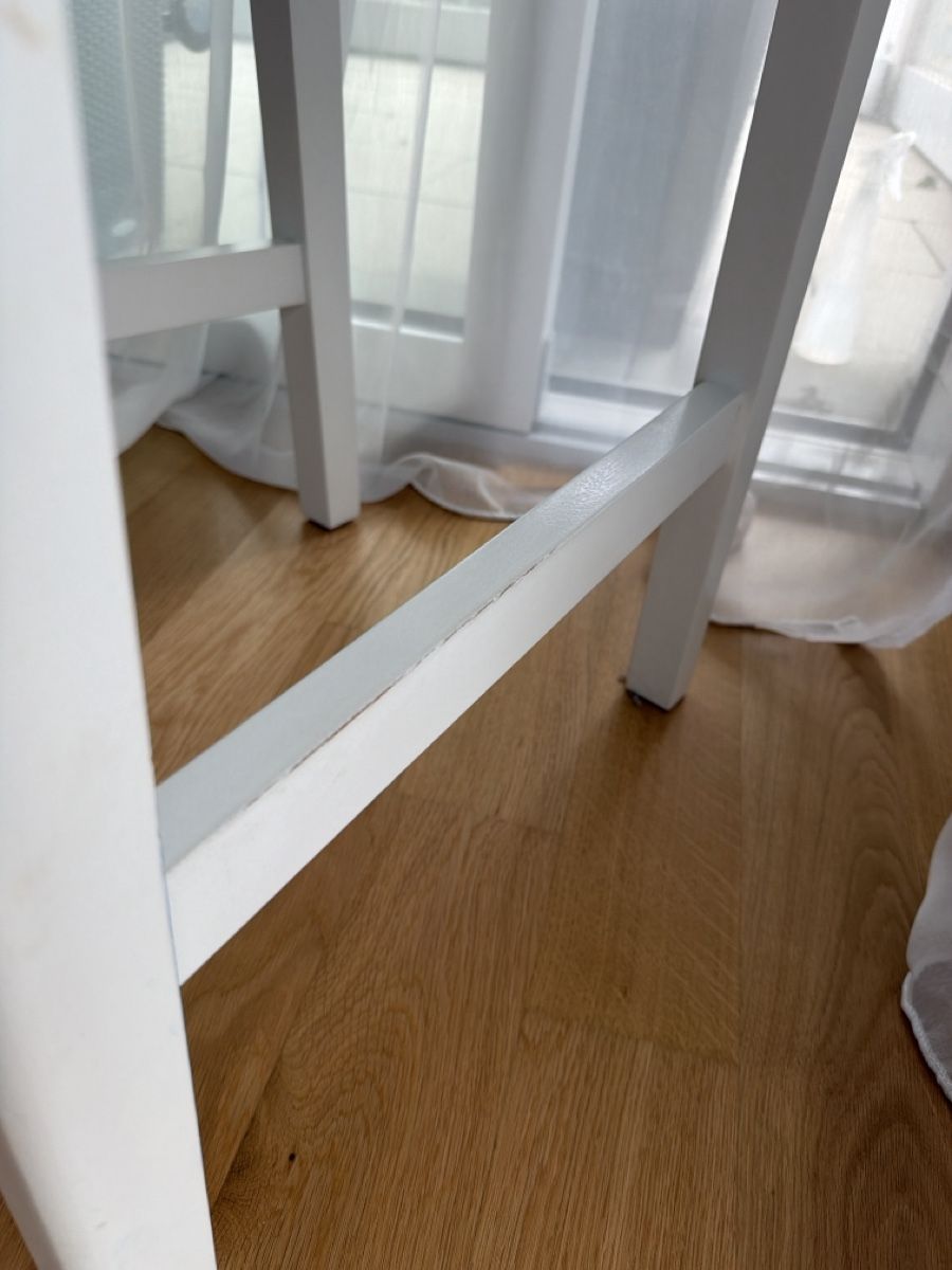 Ikea Seggioloni: Barhocker weiss mit schwarzem Sitzbezug gebraucht – Usato da Dübendorf venduto da fra_kk6z 1
