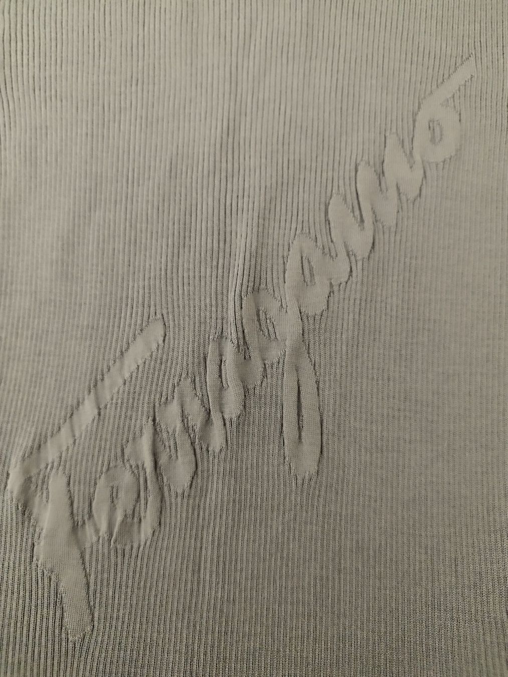 Maglioni & Felpe: S. Ferrogamo Pully Damen Neu gr S. – Nuovo (secondo la descrizione) da Basel venduto da pro_79rs 1